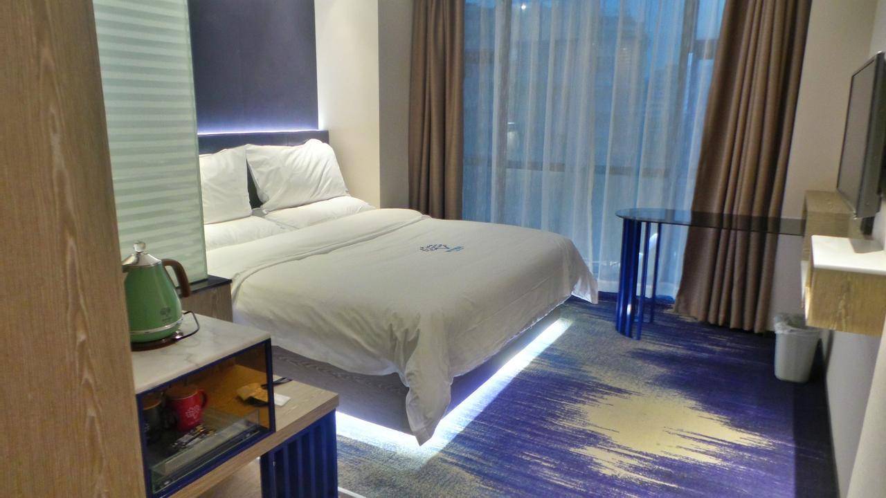 Lifu Hotel Wankel Jiang Tai Road Metro Station Branch กวางโจว ภายนอก รูปภาพ