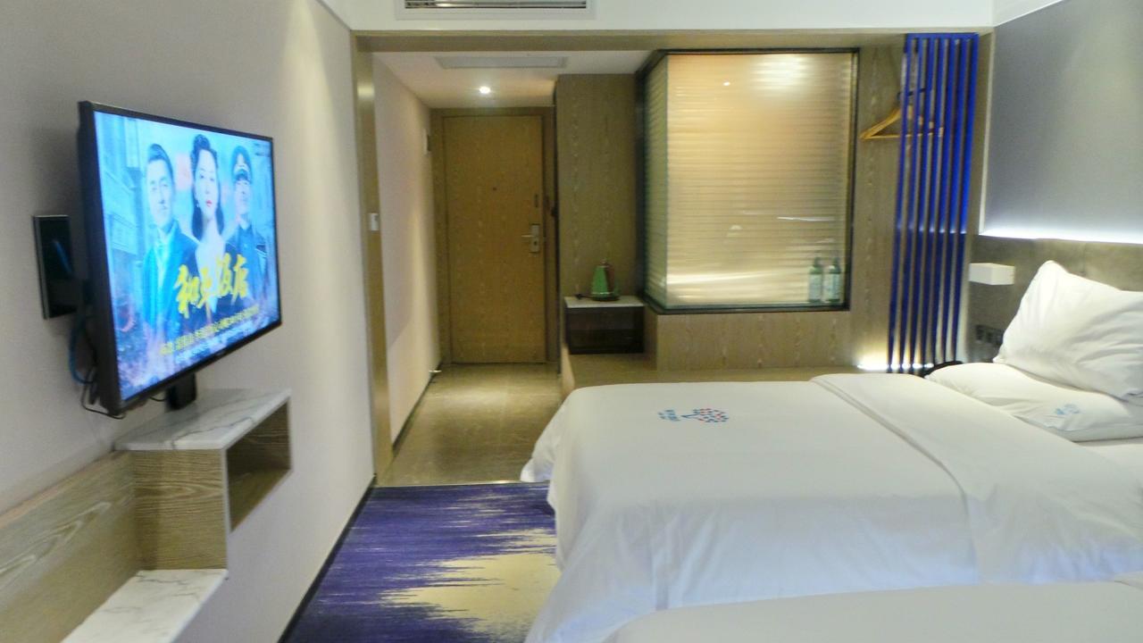 Lifu Hotel Wankel Jiang Tai Road Metro Station Branch กวางโจว ภายนอก รูปภาพ